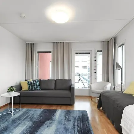 Kotimaailma - Iso Ja Valoisa Kaksio, Espoon Keskustassa *